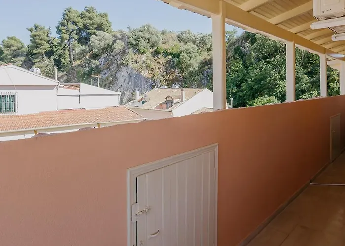 Catherine's View Apartment *